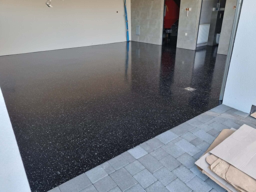 B59EB40E-DC2D-49DC-8810-37A0B832C76F posadzki żywiczne