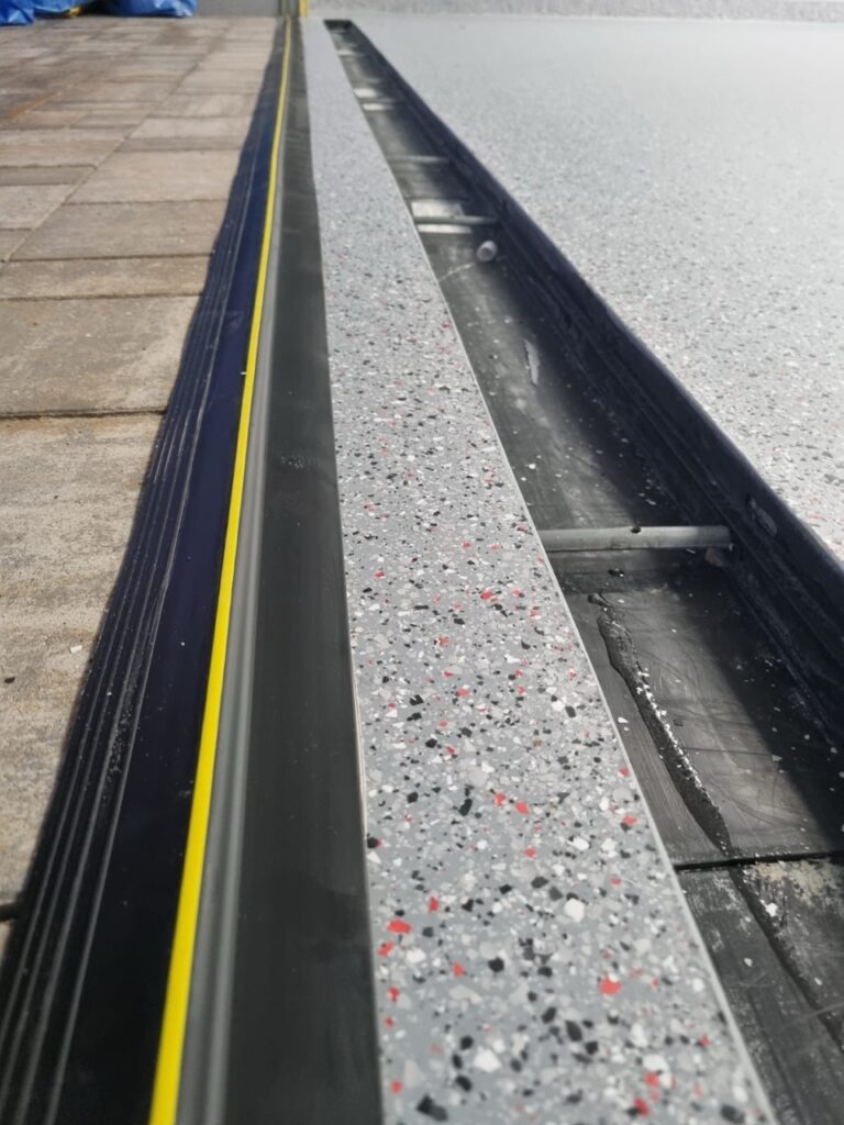 WhatsApp Image 2026-04-08 at 07.36.51 (1) Duży